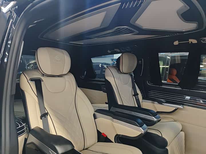 Фото 7 - Mercedes-Benz Vito