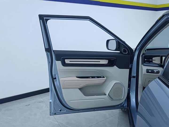 Фото 7 - Geely Icon