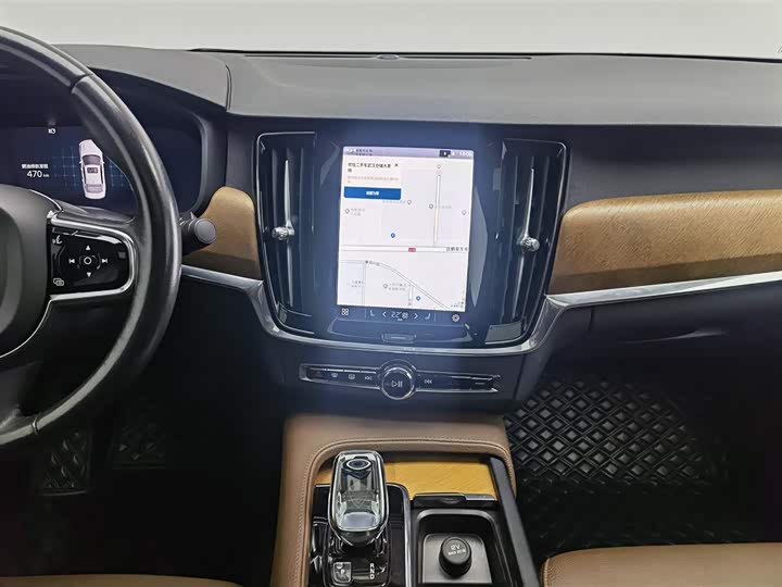 Фото 12 - Volvo S90