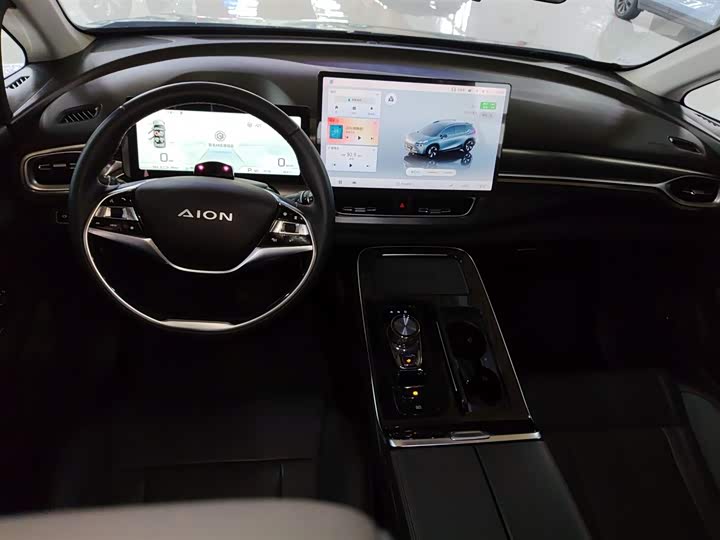 Фото 10 - GAC Aion V