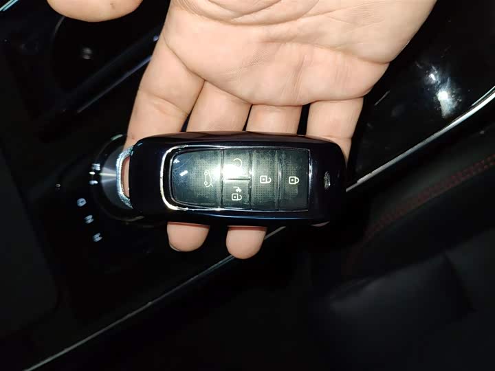 Фото 9 - GAC Aion V