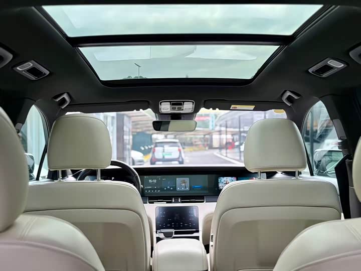 Фото 3 - LiXiang One