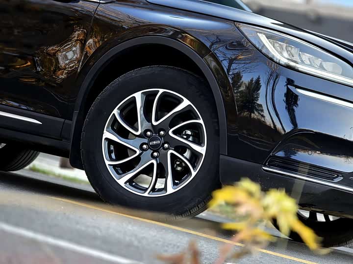 Фото 7 - Lincoln Corsair