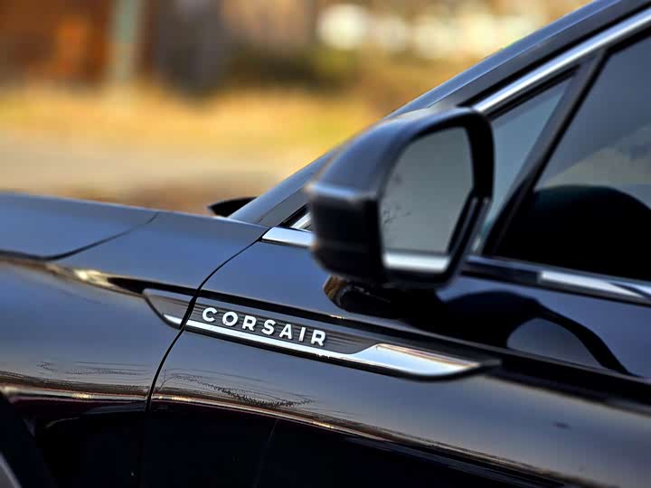 Фото 9 - Lincoln Corsair