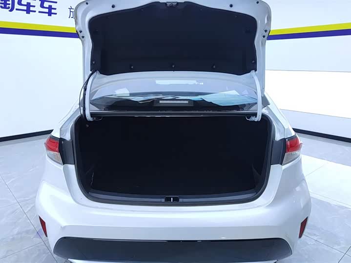 Фото 4 - Toyota Levin