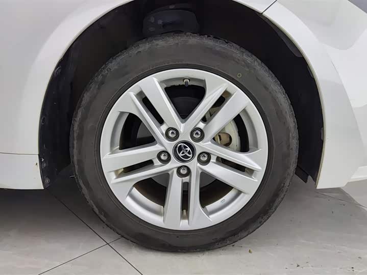 Фото 6 - Toyota Levin