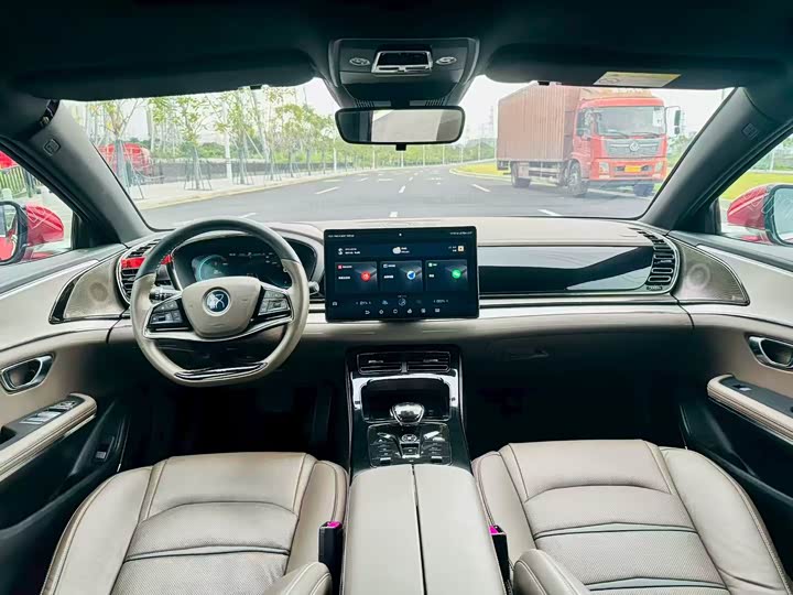 Фото 11 - BYD Han