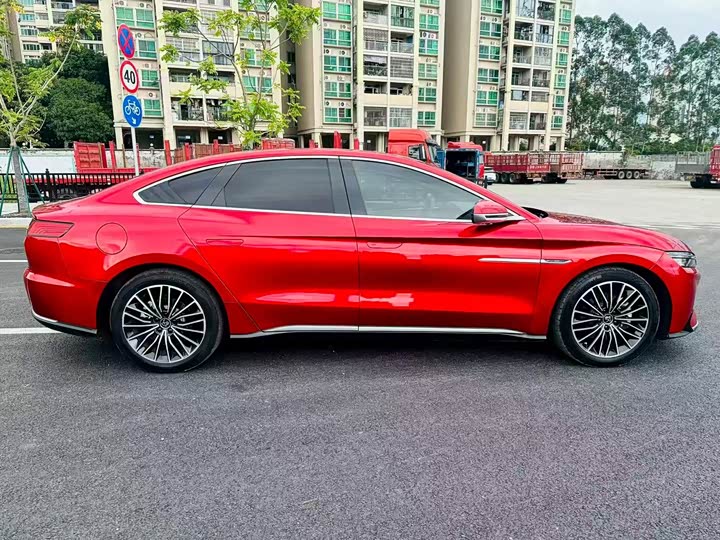 Фото 6 - BYD Han