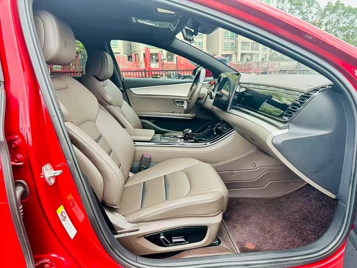 Фото 8 - BYD Han