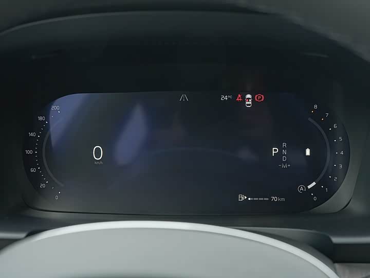 Фото 14 - Volvo S90