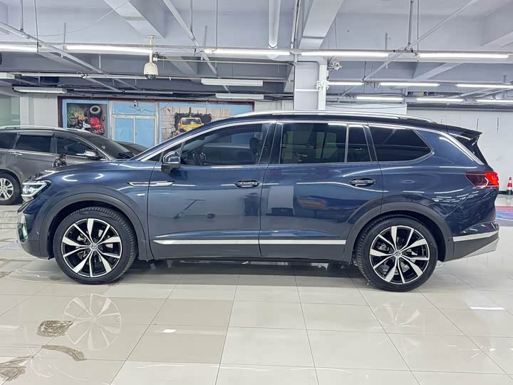 Фото 10 - Volkswagen Talagon