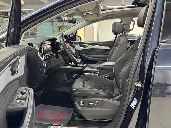 Фото 4 - Volkswagen Talagon