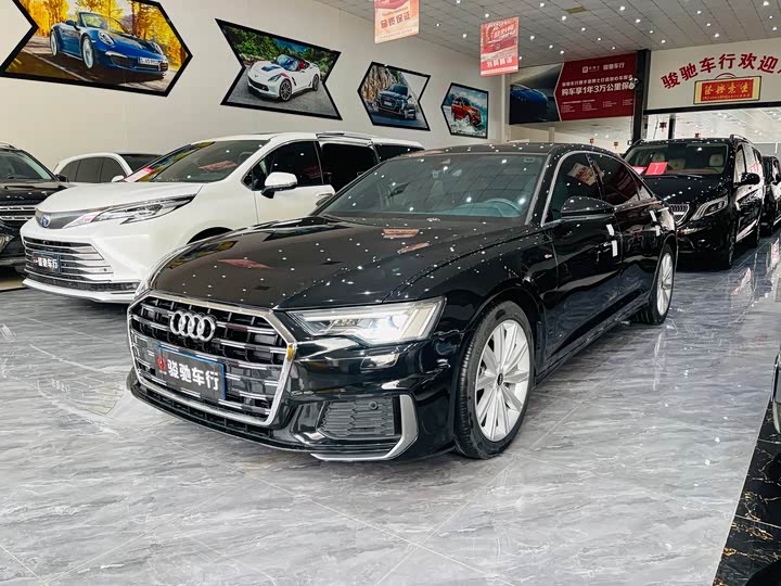 Фото 1 - Audi A6L