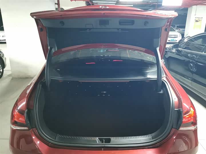 Фото 19 - Mercedes-Benz A-Class