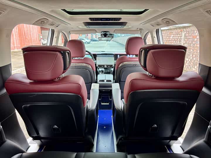 Фото 15 - GAC Trumpchi E9