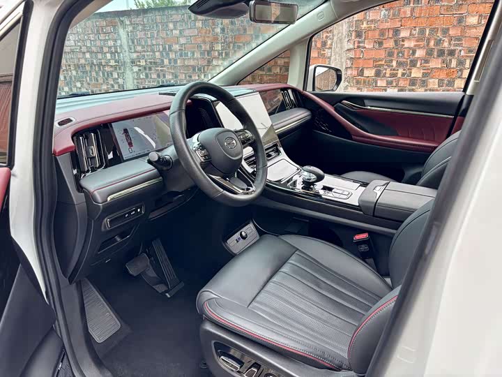 Фото 8 - GAC Trumpchi E9