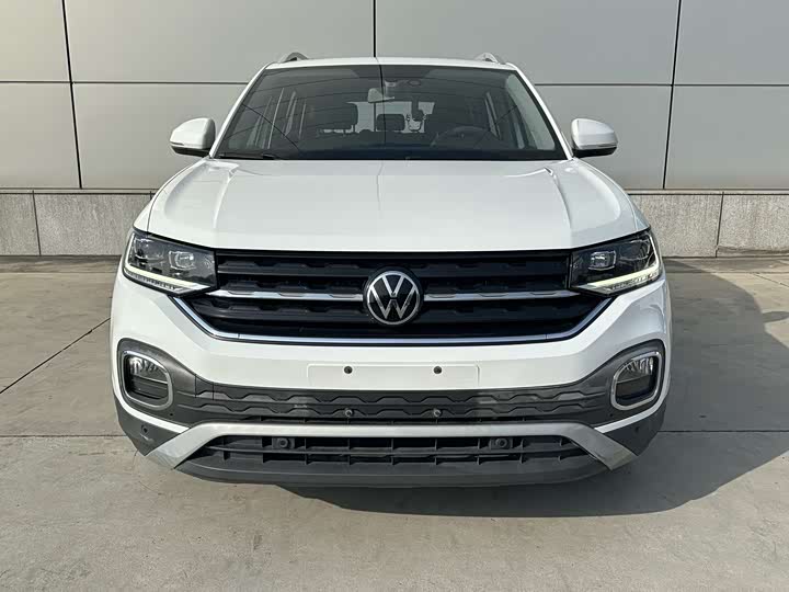 Фото 2 - Volkswagen Tacqua