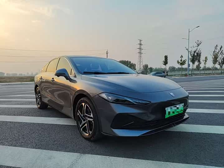 Фото 3 - Roewe D7