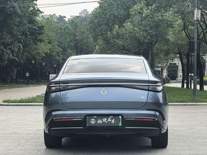 Фото 6 - BYD Seal