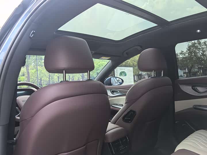 Фото 8 - BYD Seal