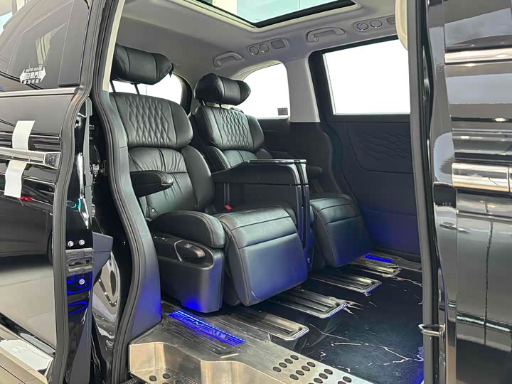 Фото 11 - Honda Elysion