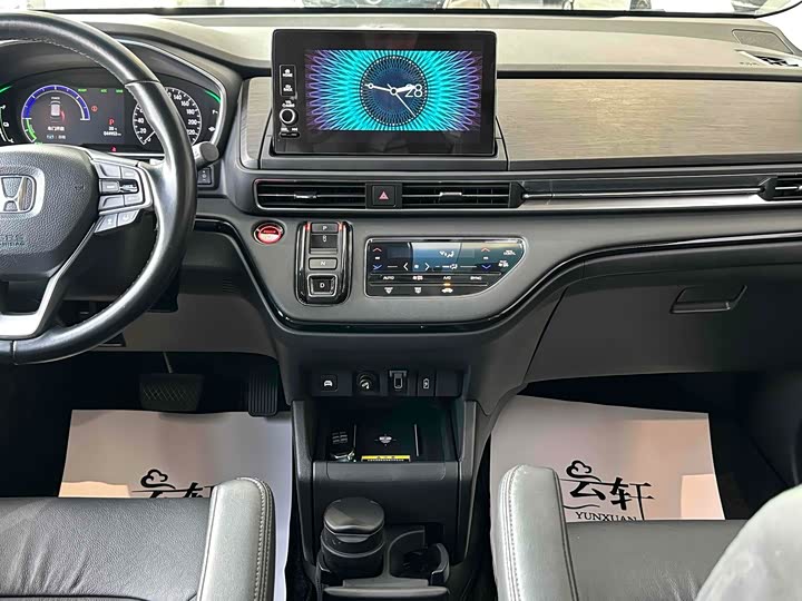 Фото 7 - Honda Elysion