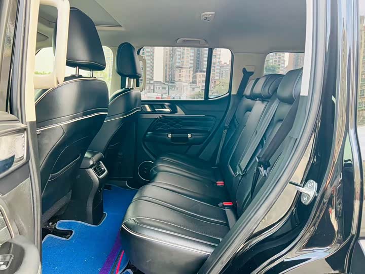 Фото 7 - Tank 300