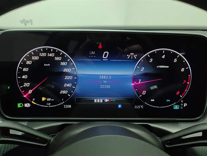 Фото 14 - Mercedes-Benz C-Class