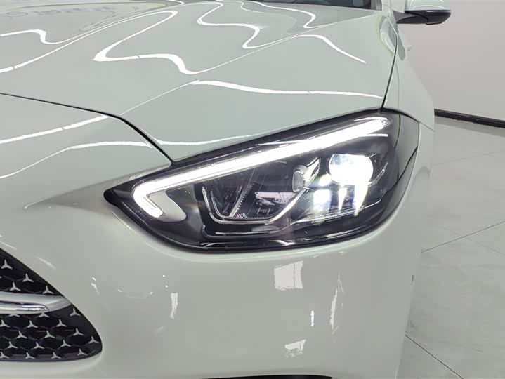 Фото 5 - Mercedes-Benz C-Class