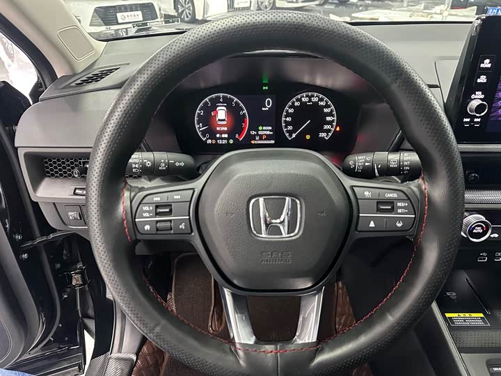 Фото 10 - Honda CR-V