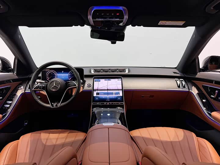 Фото 18 - Mercedes-Benz S-Class