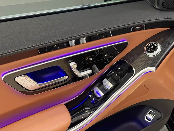 Фото 9 - Mercedes-Benz S-Class