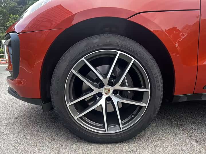 Фото 3 - Porsche Macan