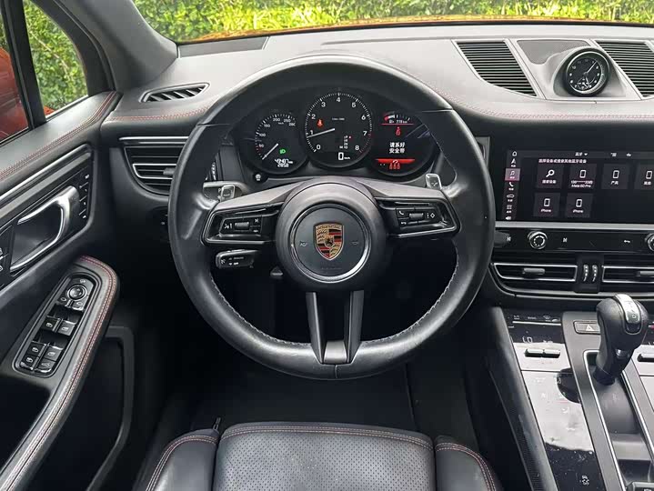 Фото 6 - Porsche Macan