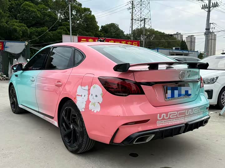 Фото 10 - MG Motor 6