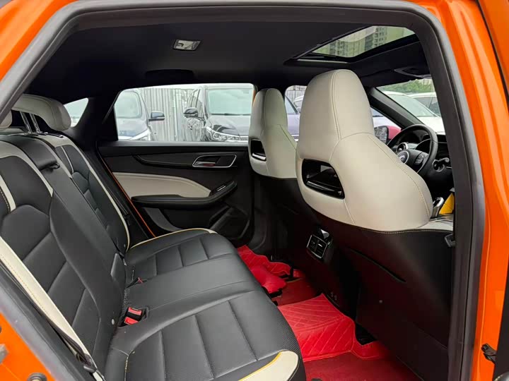 Фото 9 - MG Motor 6