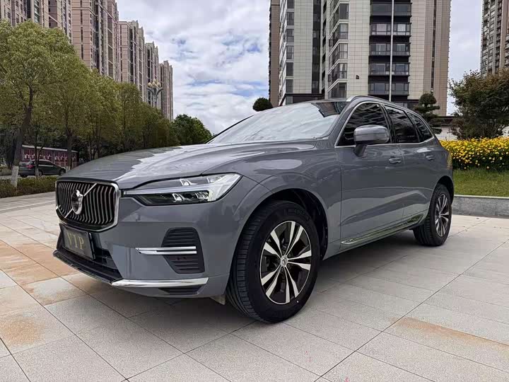Фото 2 - Volvo XC60