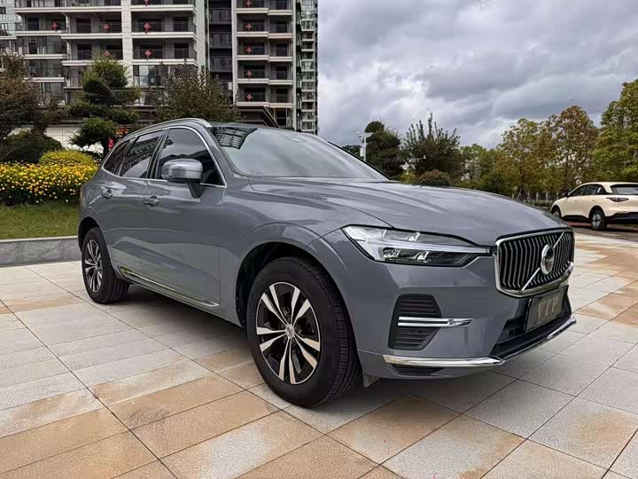 Фото 3 - Volvo XC60