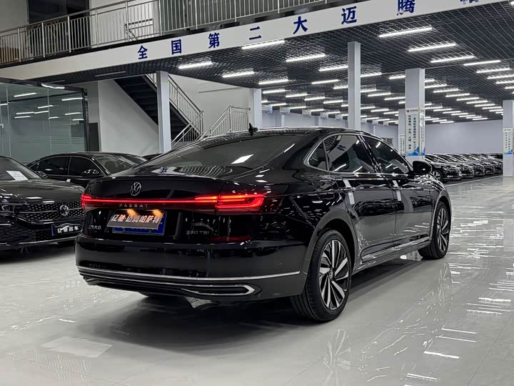 Фото 6 - Volkswagen Passat