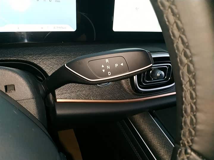 Фото 14 - Chery Tiggo 9