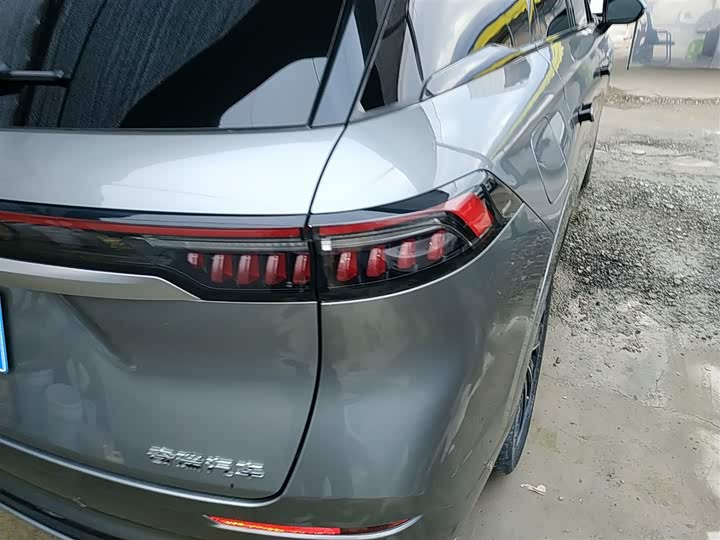 Фото 8 - Chery Tiggo 9