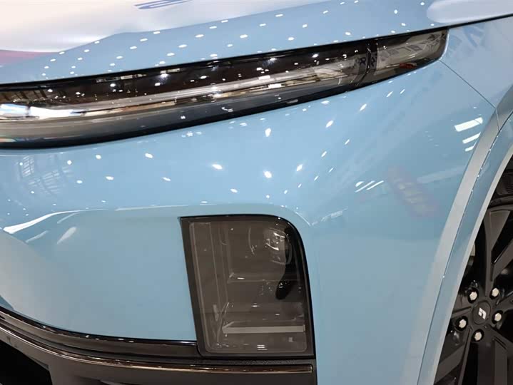 Фото 18 - LiXiang L7