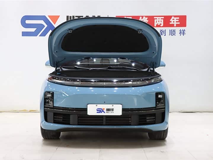 Фото 19 - LiXiang L7