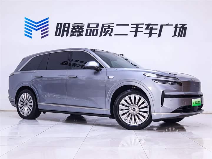 Фото 5 - Nio Onvo L90