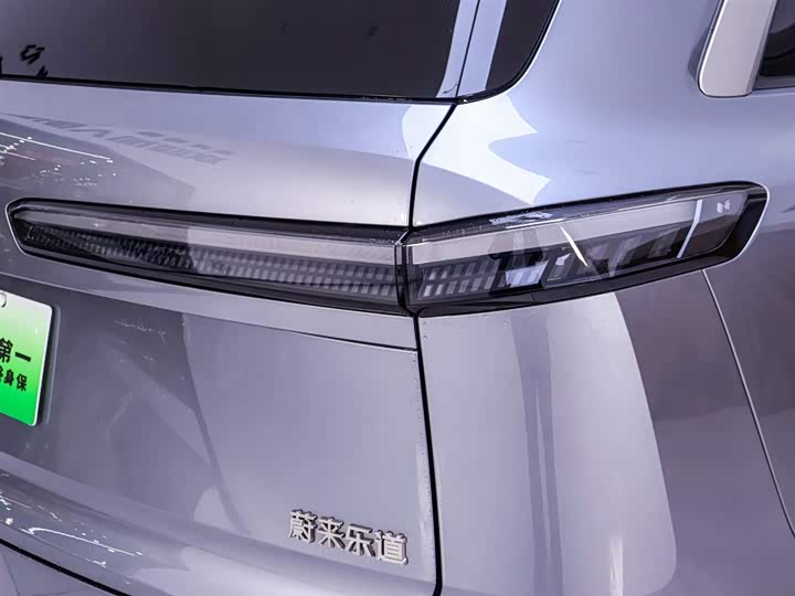 Фото 9 - Nio Onvo L90