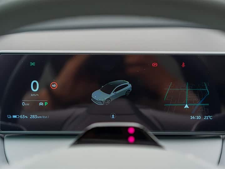 Фото 13 - Nio ET5T