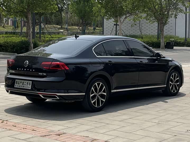 Фото 4 - Volkswagen Magotan