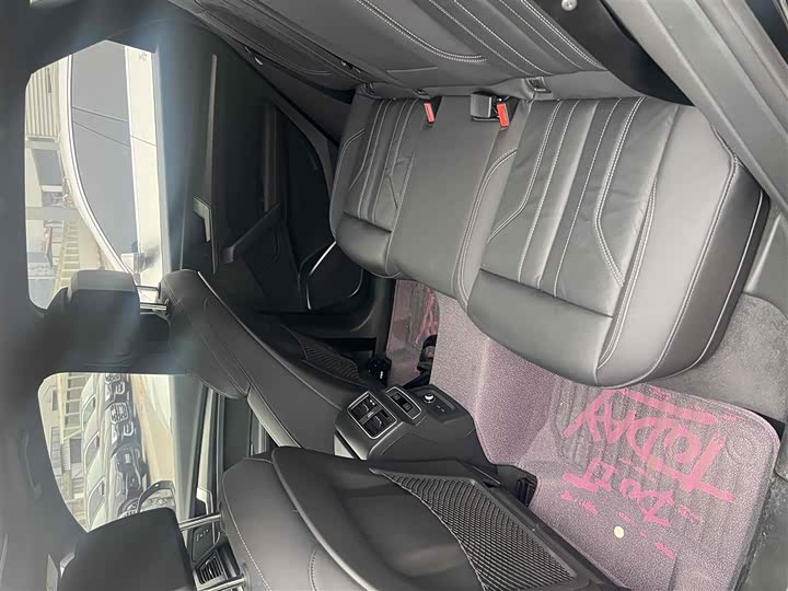 Фото 3 - Audi Q5L