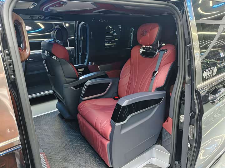 Фото 6 - Mercedes-Benz Vito