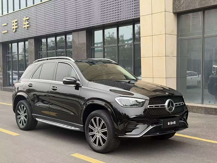 Фото 3 - Mercedes-Benz GLE-Class